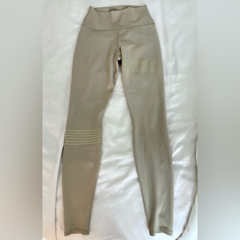 Alo beige leggings with gold stripes